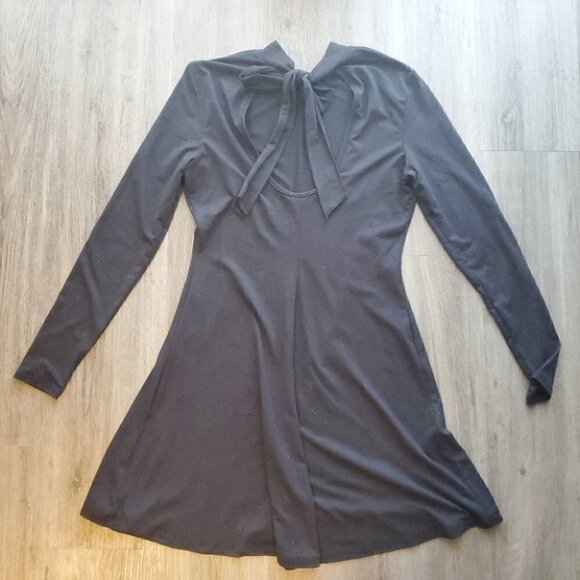 Open Back Dress - Picture 3 of 5